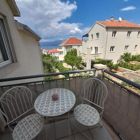 Nives B. Apartamento Supetar Exterior foto